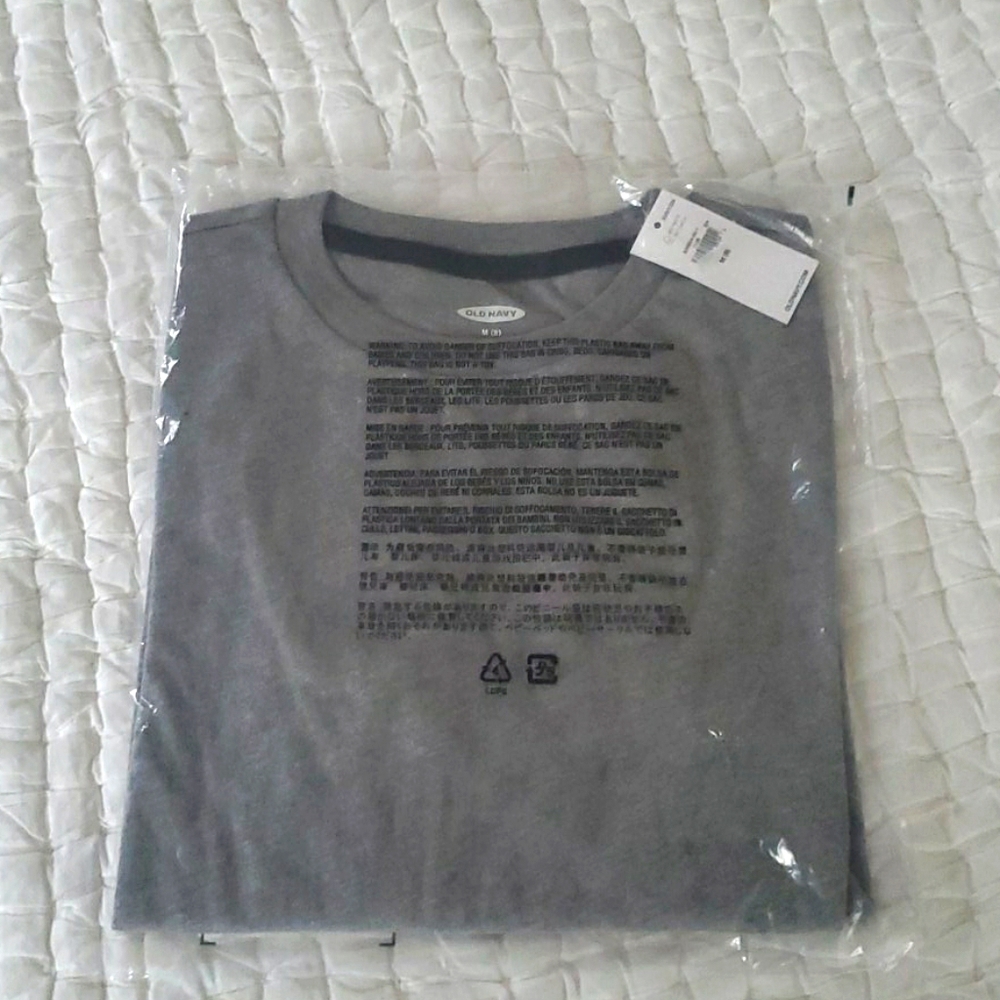 Long sleeve tee shirt, Boys Mediums size 8